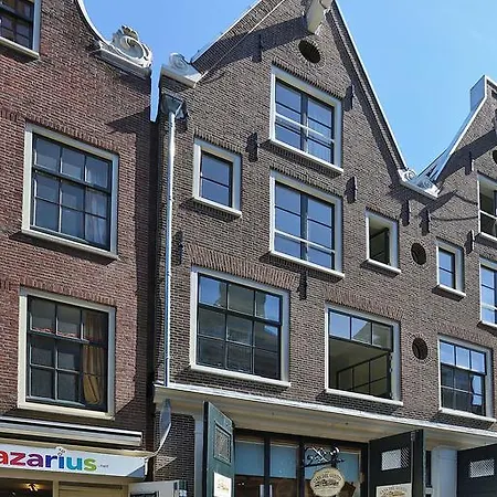 Charming Studio In Centre! Apartamento *